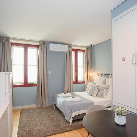 Liiiving In - Historic Clerigos Apartament