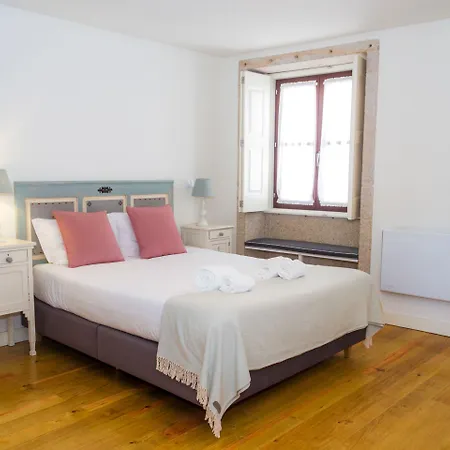 Liiiving In - Historic Clerigos Porto