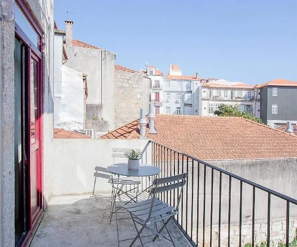 Liiiving In - Historic Clerigos Lejlighed *