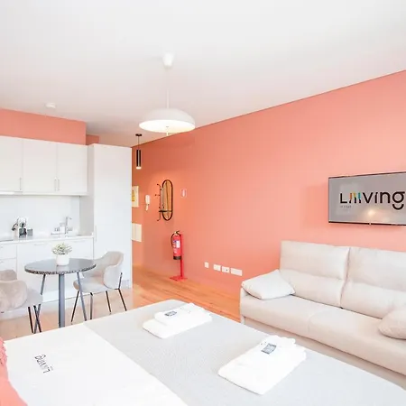 شقة Liiiving In - Historic Clerigos