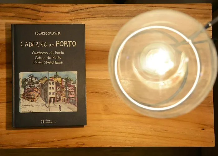 Liiiving In - Historic Clerigos Apartmán Porto