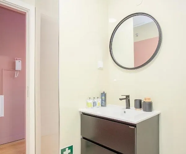 Liiiving In - Historic Clerigos Porto