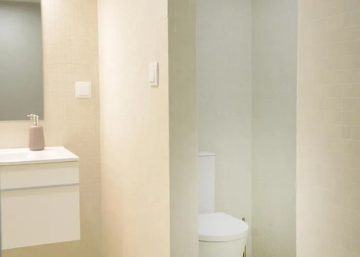 Liiiving In - Historic Clerigos