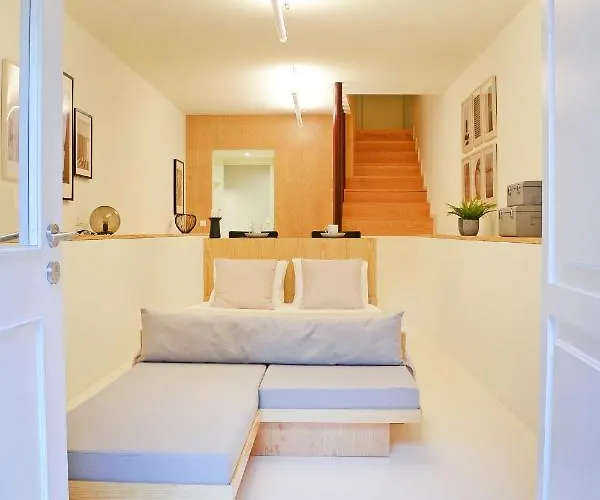 Liiiving In - Historic Clerigos Appartement Porto