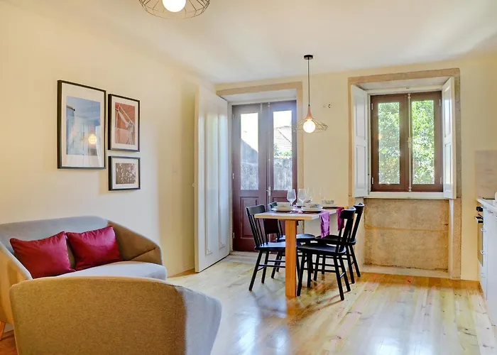 Liiiving In - Historic Clerigos Appartement Porto